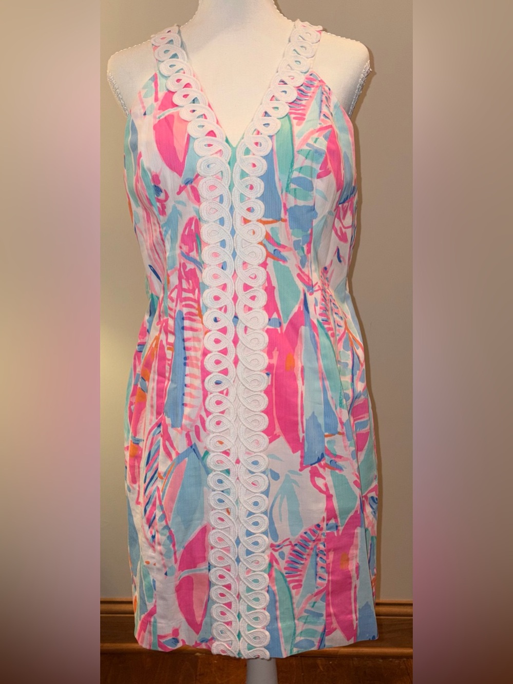 Lily Pulitzer sleeveless sheath dress tropical print soutache trim sz 8 EUC